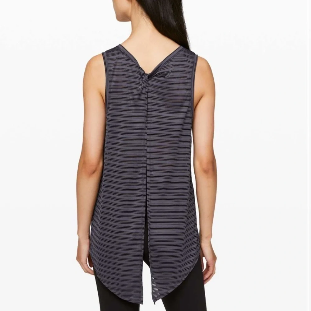 Lululemon Moonwalk Meet Halfway Tank *Striped